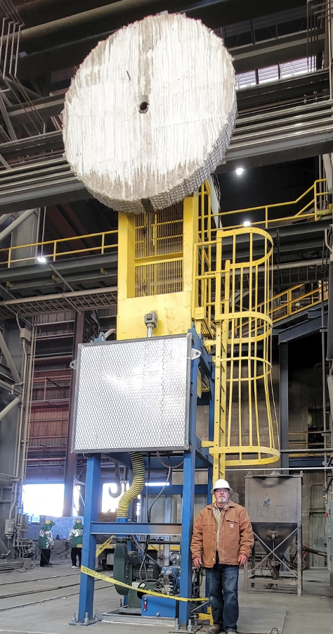 Large-scale steel mill crucible preheating system installed in a melt shop